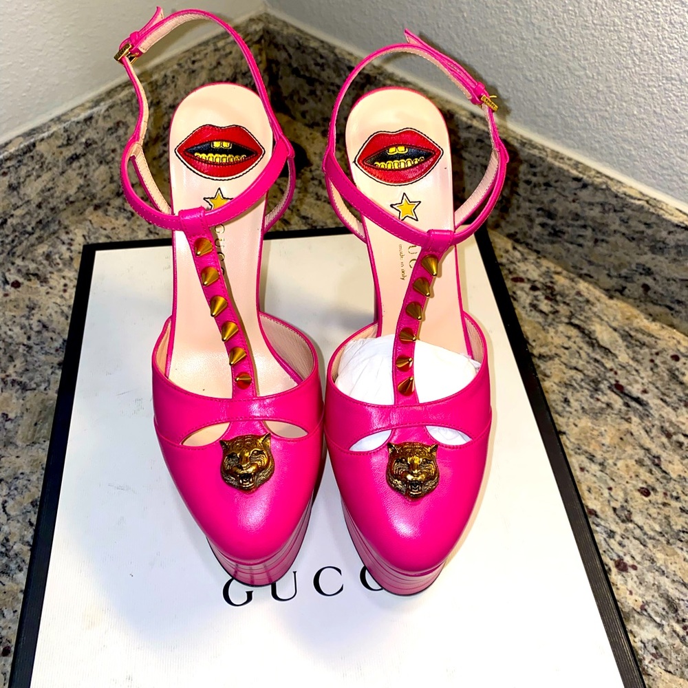 COPY - Gucci Malaga Kid T strap platform pumps. Brand new